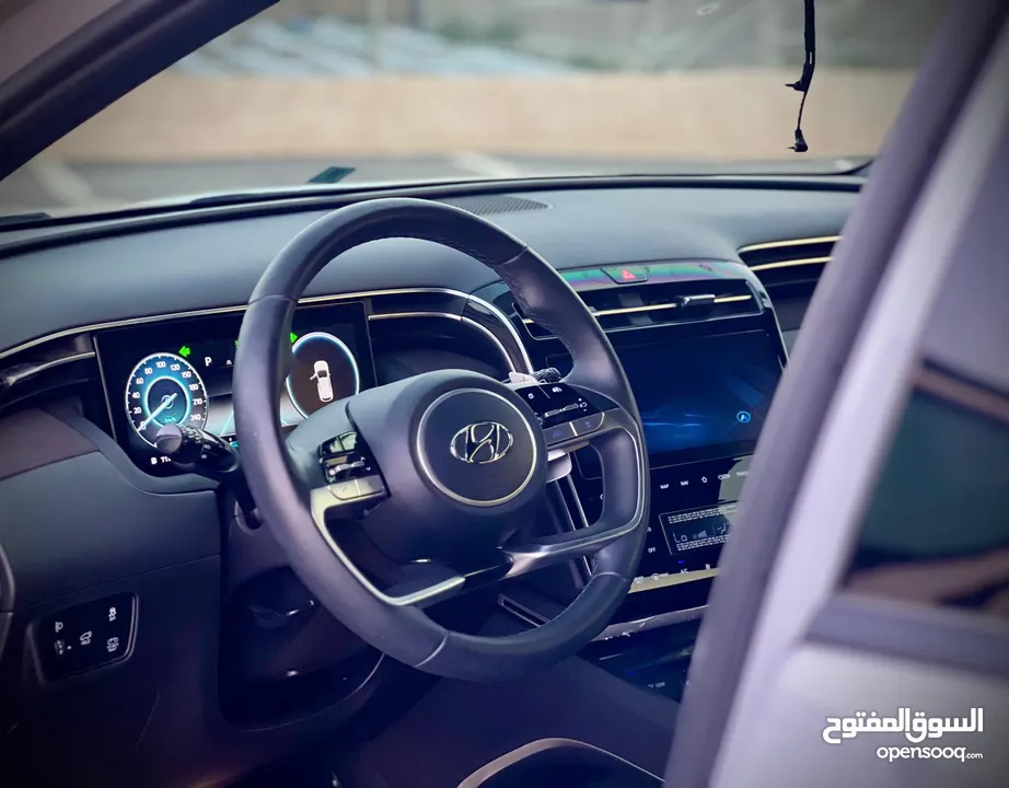 هونداي توسان /2022 فل الفل بدون فتحة سقف  2x4 ///240Hp بنزين + كهرباء  ( Haybrid) 1600cc