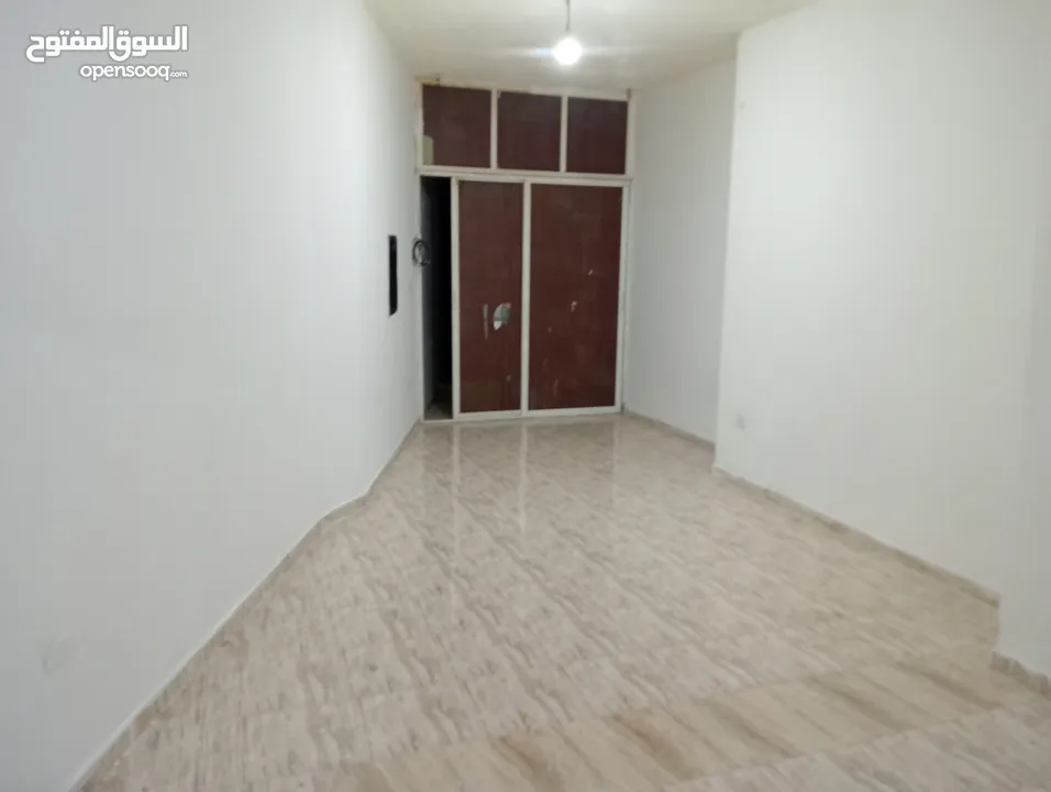 شقة فارغة من المالك مباشره للعائلات فقط