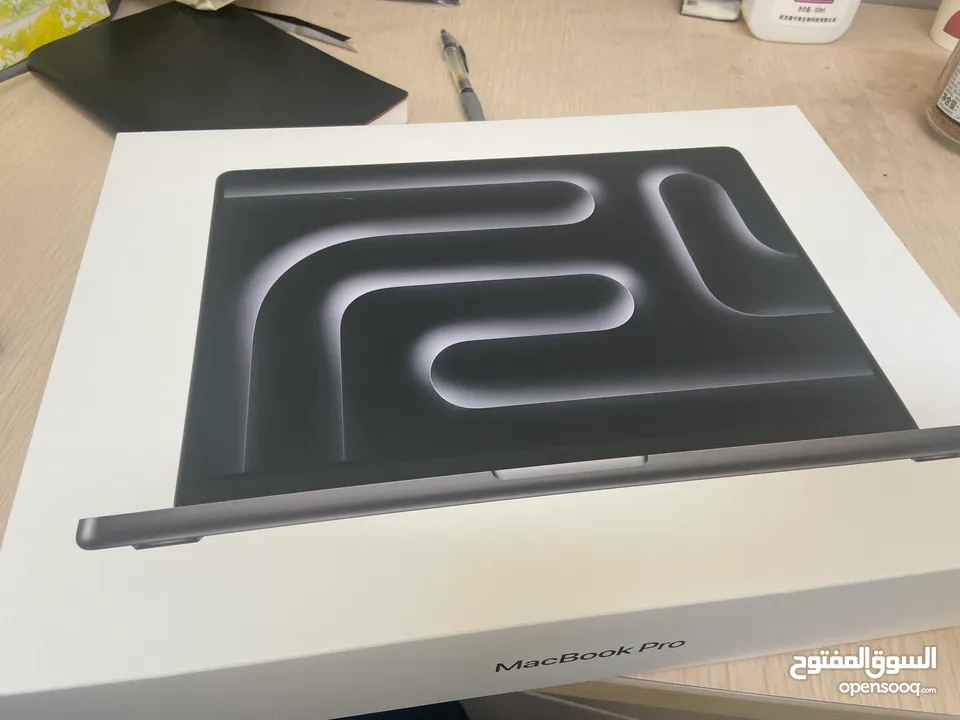 Macbook Pro 14.2" M3Max 36GB/1TB Like New /ماك بوك برو 14.2" 36GB/1TB M3Max