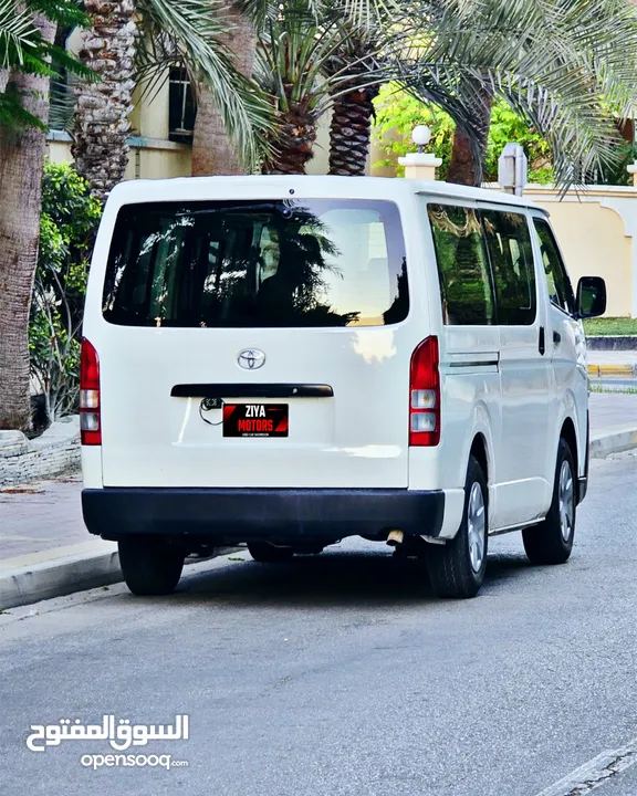 Toyota Hiace Cargo - 2022 - 6 Seater Cargo Van - Well Maintained