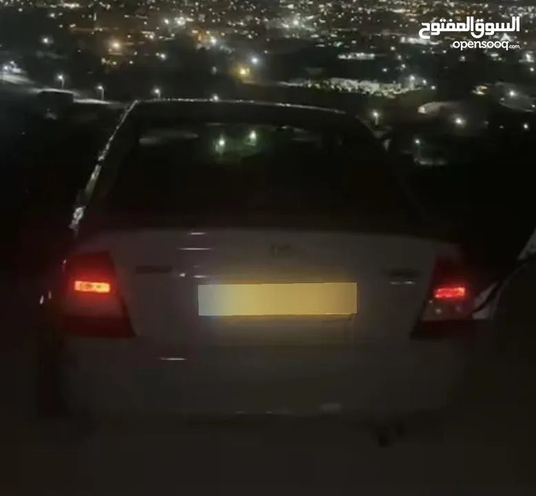 مازدا 323 لون بطوني