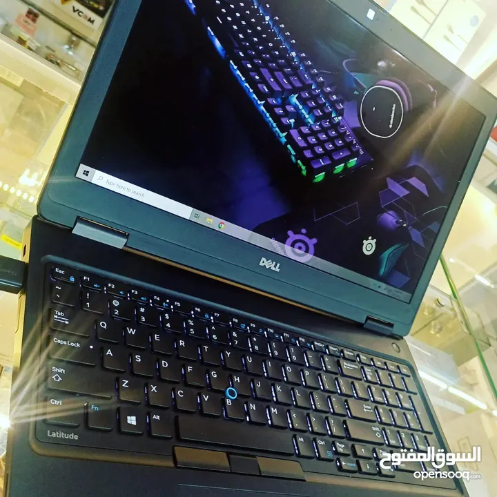 لابتوب ديل اي ثري جيل الثاني عشر  جديد بالكرتونة مكفول سنة  Dell Vostro 3520 Core i3-1215U - 8GB DDR
