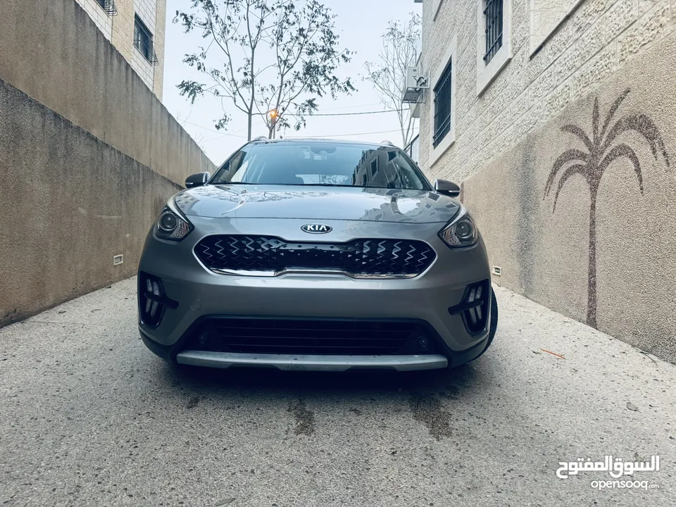 كيا نيرو  هايبرد الجديده كليا وكاملة الاضافات 2021/20