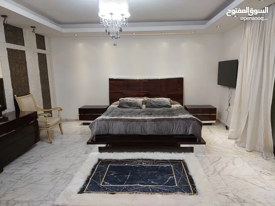 فيلا فاخرة للايجار مفروشة في خلدا