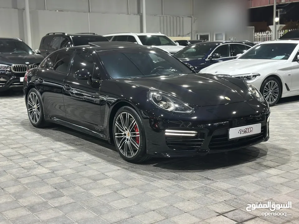 Porsche Panamera GTS