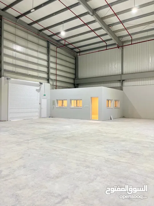 New Warehouses for rent 338 SQ.M in the al-rusayl hills