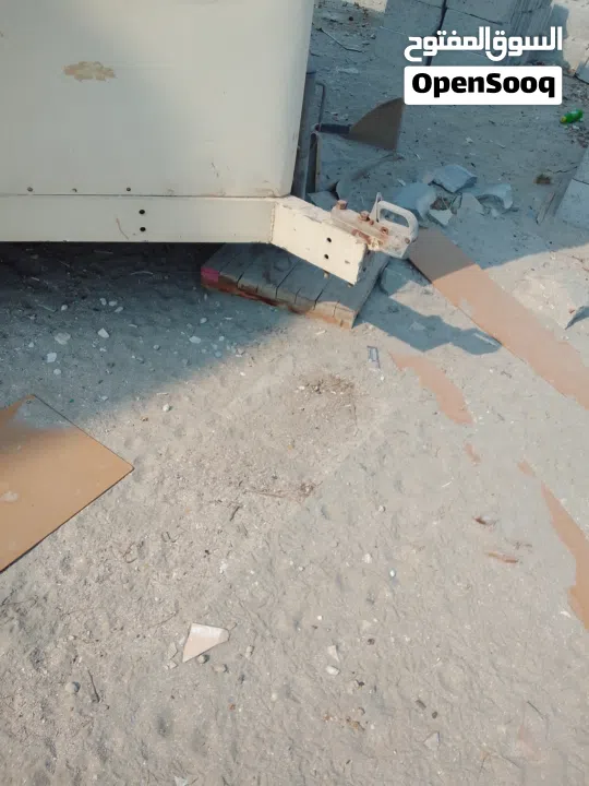 لبيع كبينه كبيره