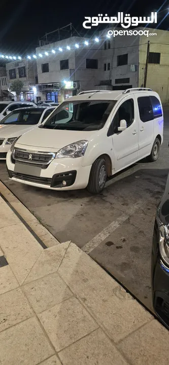 بيجو بارتنر ترخيص 2017 ديزل 7 مقاعد