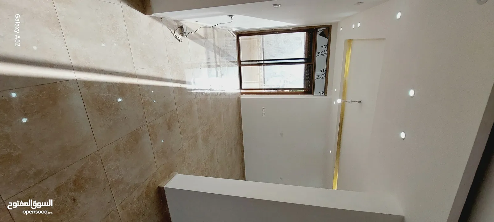شقة مع ساعة كهرباء بالطيرة