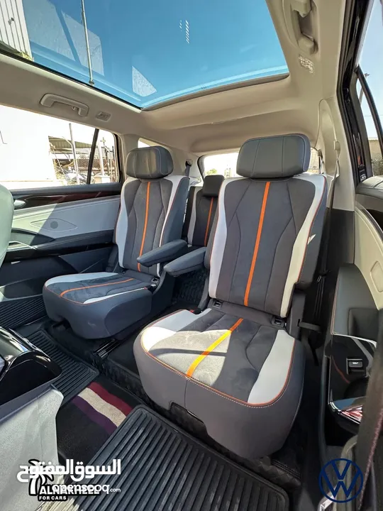 ‏ volkswagen ID.6 PRO 2022
