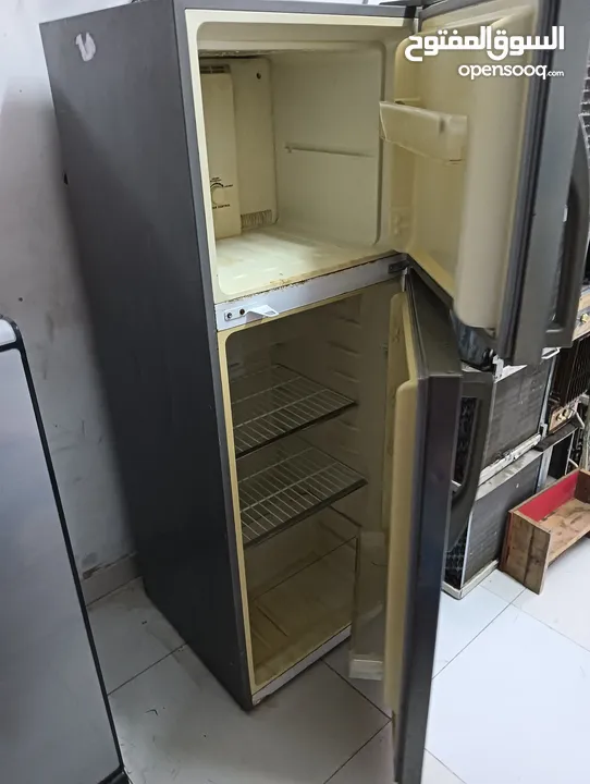 good condition fridge working 100%ok