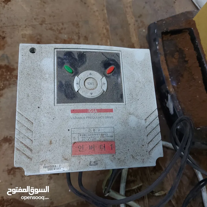 ماكينة طحن قهوة النتشة شبه وكالة  الله يبارك شغالة 100% فيها مجال في السعر بشيء بسيط