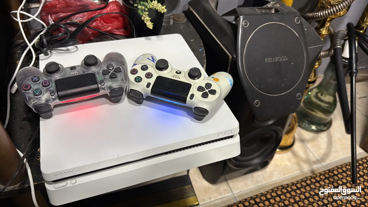 بلي ستيشن 4 للبيع