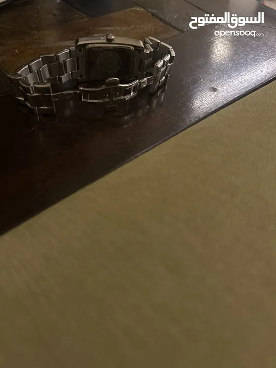للبيع ساعة رجالي آرماني
