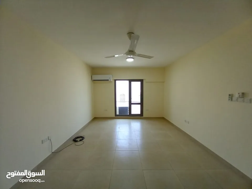 3 BR Refurbished Flat In Bait Al Falaj – Ruwi