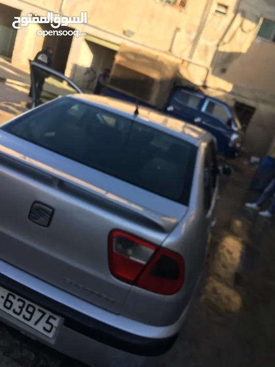 سيات كوردوبا اسباني للبيع
