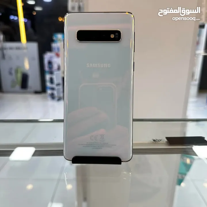 مستعمل اخو الجديد Samsung S10 رام  16 جيجا 128 بدون كرتونه هدية شاحن الاصلي متوفر توصيل