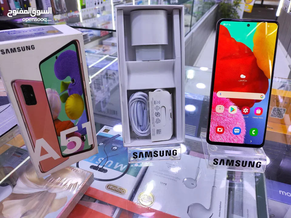 حبه وكالة Samsung A51 جيجا 128 رام 16 معه الكرتونه واغراضو متوفر توصيل