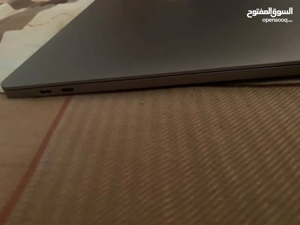 Macbook pro 16-inch  للبيع الجهاز استعمال بسيط جدا وبحالة الوكالة.....