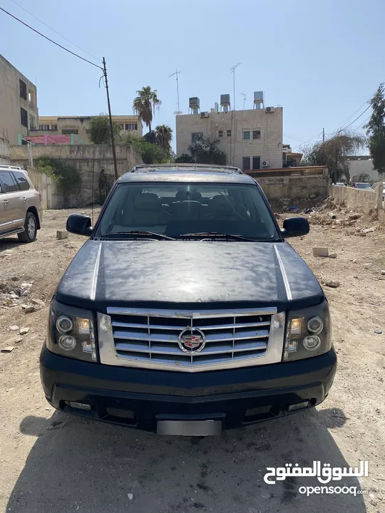 كاديلاك بسعر حرق