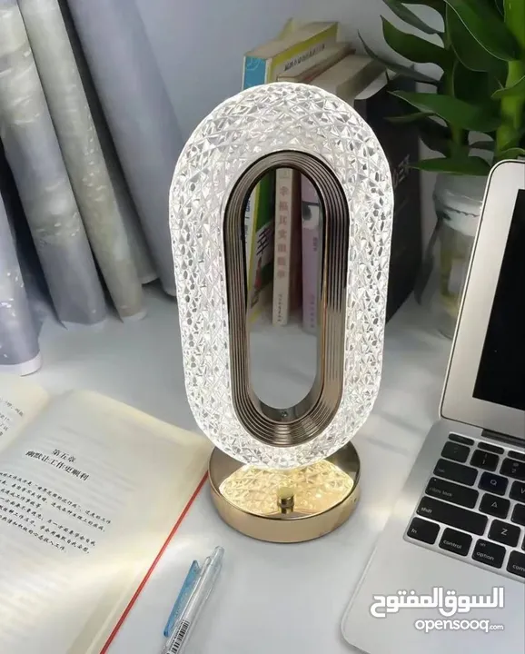 لمبة ديكور مكتبية عصرية - Creative Table Lamp أضف لمسة فخامة وأناقة لغرفتك مع لمبة الطاولة الإبداعية