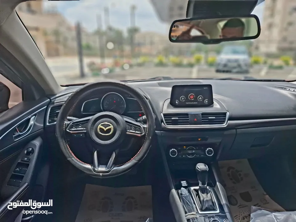 مازدا شلوش