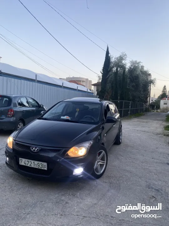 هونداي I30 فل اضافات بصمة فتحة جنط عدة صوت ترخيص 2008 فحص فوق الممتاز محافظ عليها ومشدشده
