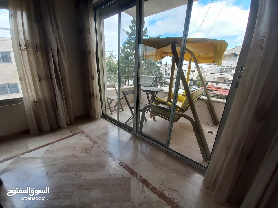 شقة مفروشة للإيجار 200م2 ( Property 15799 )-175072921
