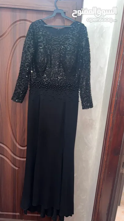 فستان سهره بحالة الجديد للبيع
