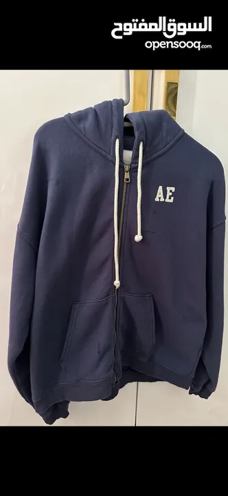 hoodies and t shirt for girls feom American eagle