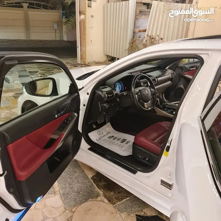 لكزس : IS 250 F SPORT موديل : 2014 الممشى : 178 MIL السعر : 30000 في مجال بسيط للي جاد