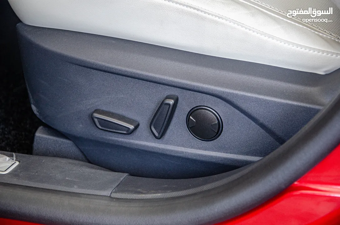 2022 Ford mustang AWD