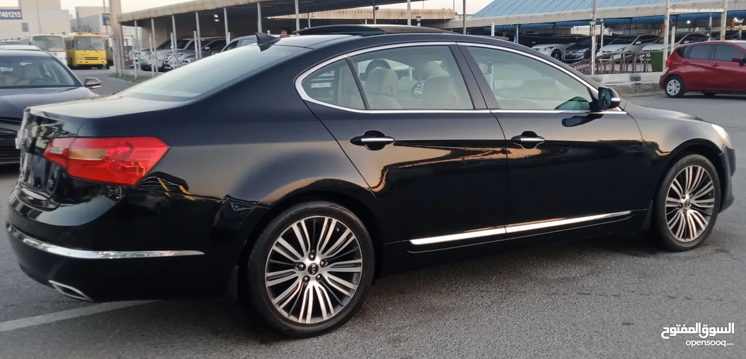 Kia Cadenza Panorama V6 3.5L Model 2012