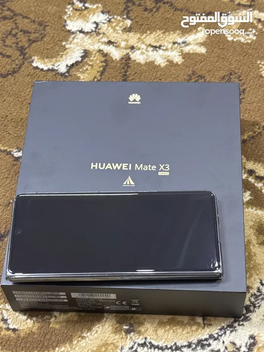 Huawei mate x3 512gb color black 12 ram with boxcover-charger used 5 days only