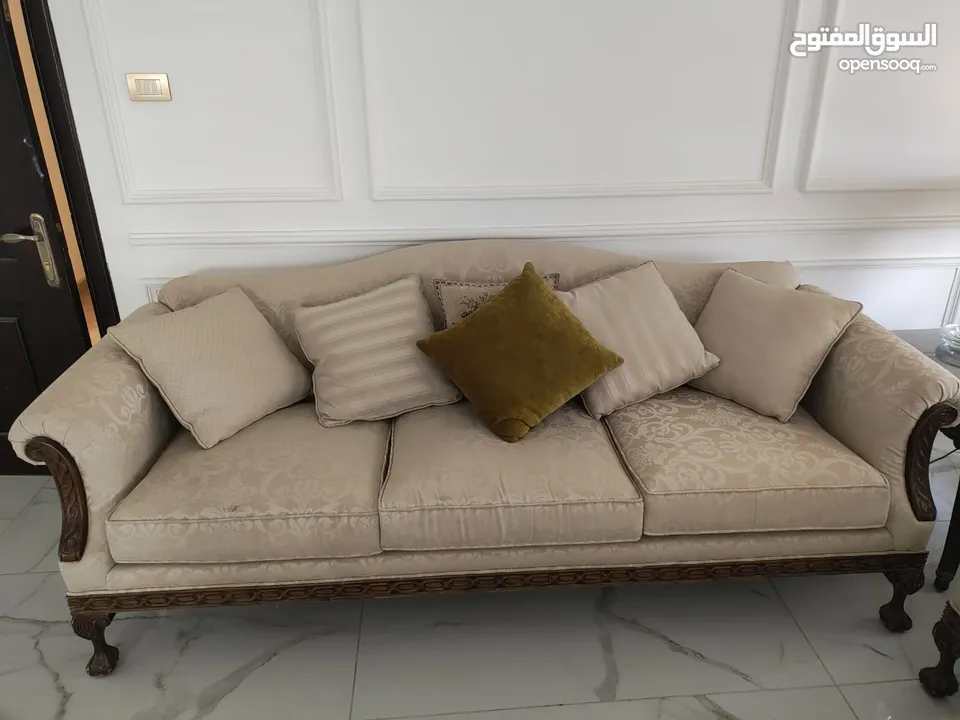 طقم ضيوف و طاولات