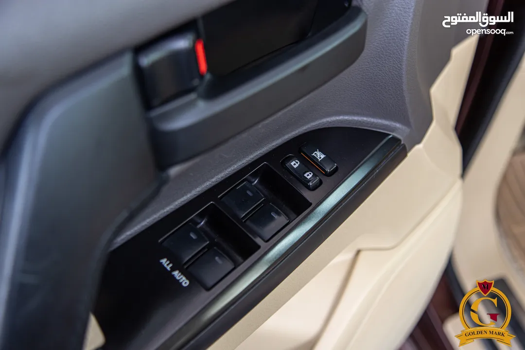 Toyota Land Cruiser 2017 Gx-r V8  السيارة بحالة الوكالة و قطعت مسافة 80,000 كم
