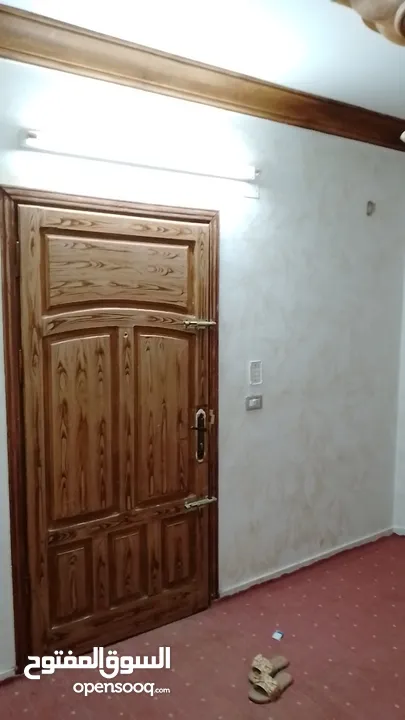 شقه طابق ارضي مدخل مستقل ليست تسويه للبيع الحي الشرقي