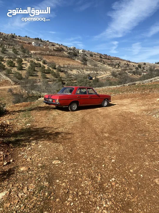 مرسيديس E Class 200 موديل 1975  سيارة كلاسيكية نادرة