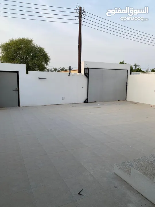 منزلين جديدات للآجار في منطقة الجفرة صحار