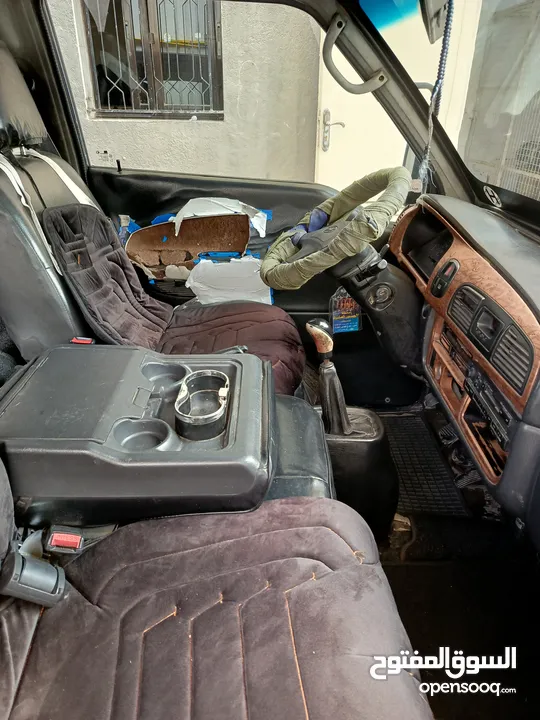 باص هيونداي H-100 مستعمل موديل 2001 ماتور 27 للبيع