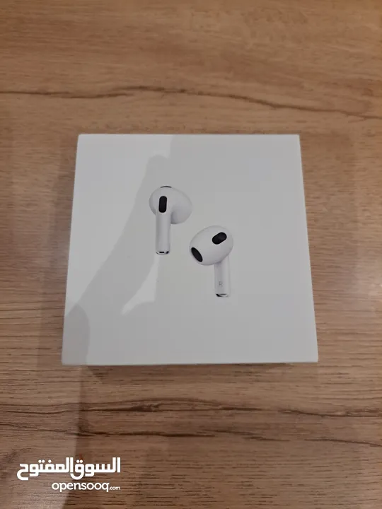 apple airpods new selling amazing  new not used