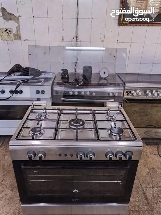 فرن غاز بحال جديد استعمال خفيف كثير