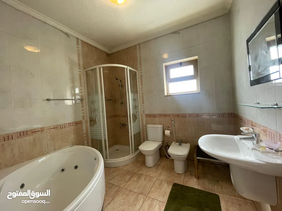 شقة مفروشة للبيع في الدوار الرابع  ( Property 39236 ) سنوي فقط