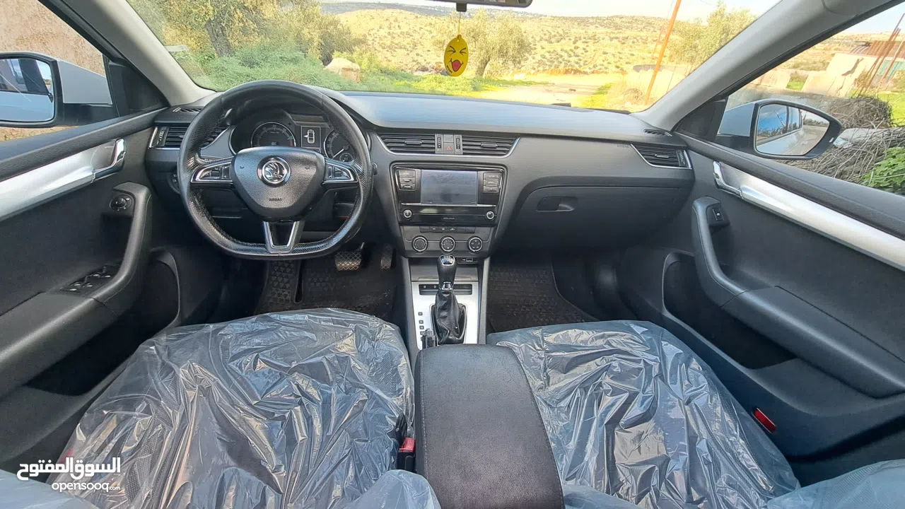 سكودا اوكتافيا 2019 صالون بنزين اتومات يد صفر فل فل اضافات بسعر مغري عالكاش