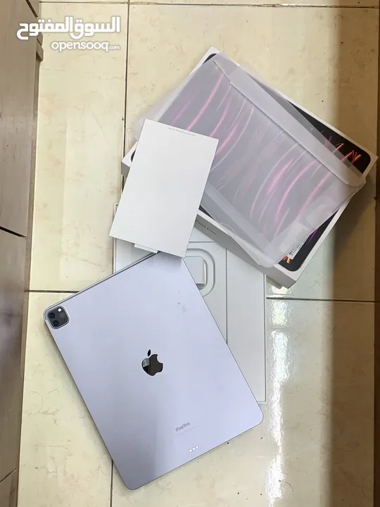 Ipad pro m2 12.9inch 128gb 7 month apple warranty remaining