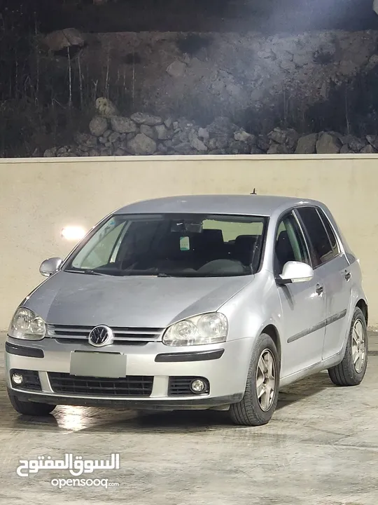 جولف 2006 بحالة جيدة جدا