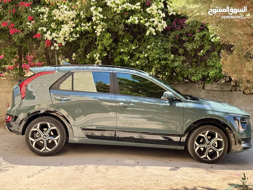 يسعد كل اوقاتكم   لدى شبابنا_ملاح_اوتوكار الجديدة كلياً  Kia Niro Hybrid