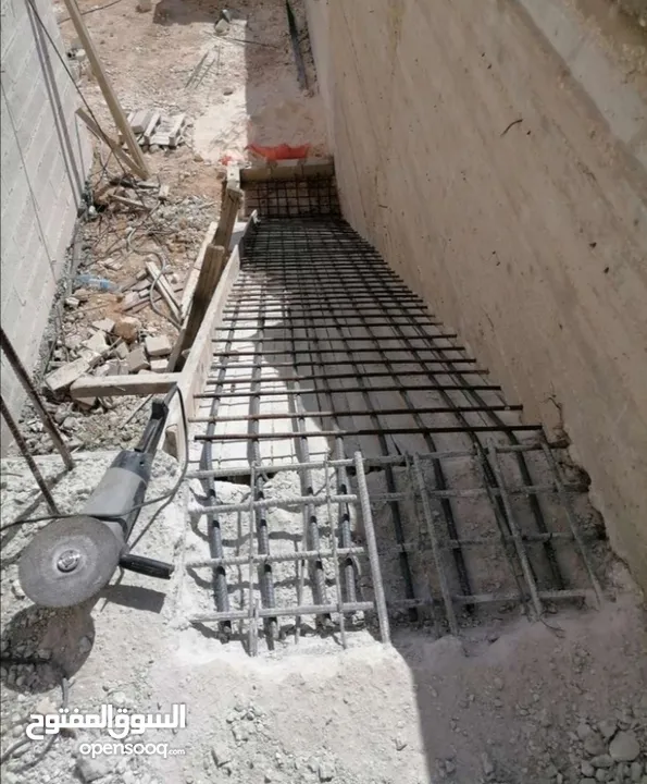 مقاول بناء عظم شغل و تسليم هندسي على المخطط و  تشطيب وصيانه البناء و اعمال الهدد مشاريع جميع مساحات