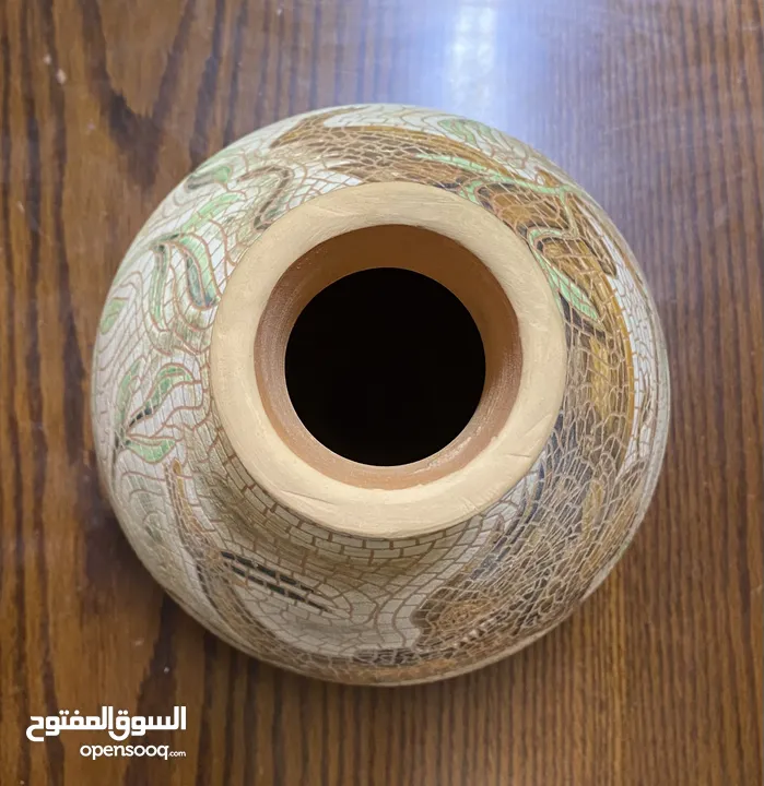 مزهرية - فازة فخار مزخرفة بالخزف