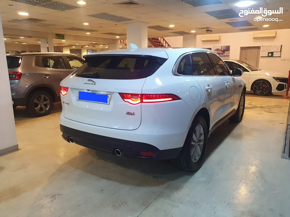 2017 Jaguar F Pace